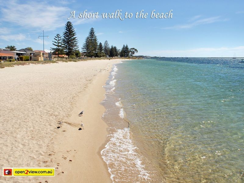 1/110 Parkin Street, Rockingham WA 6168