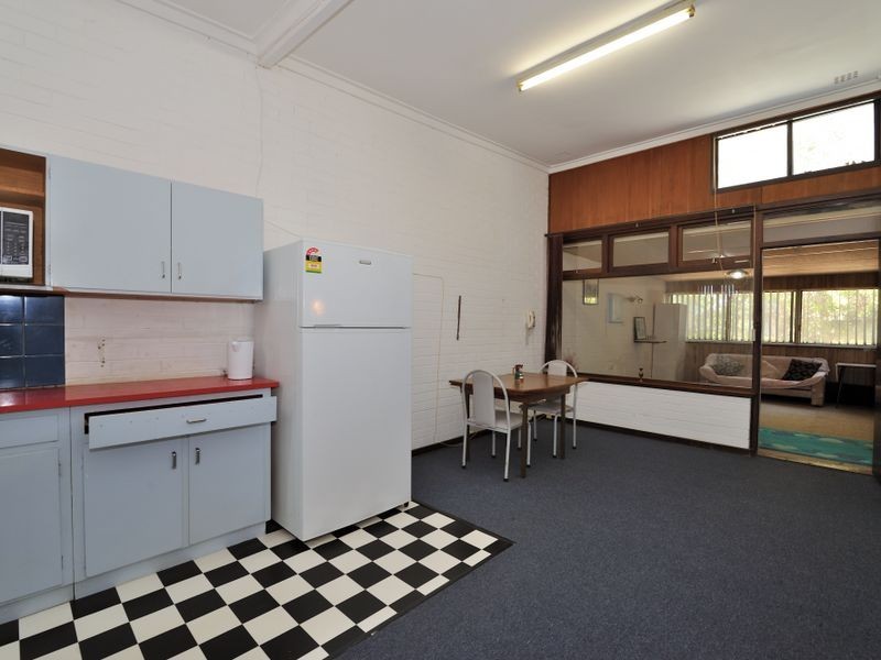 4/70 Kent Street, Rockingham WA 6168