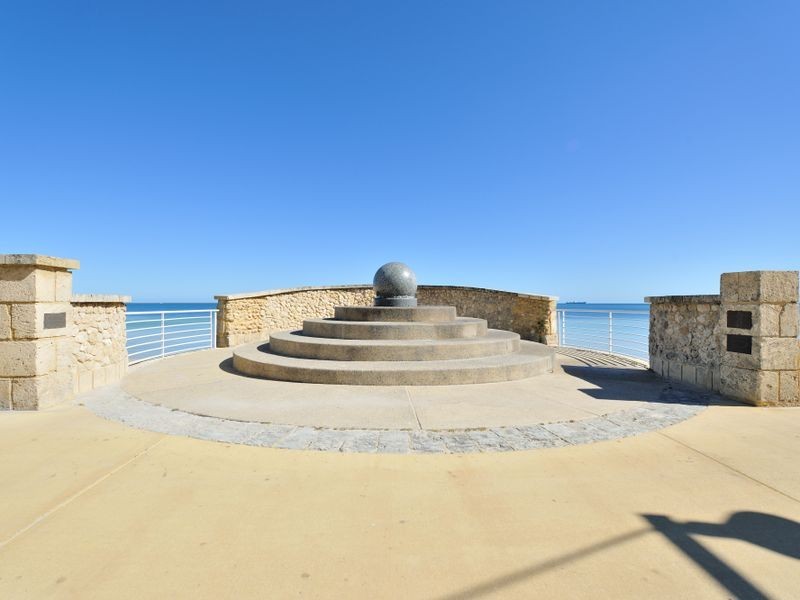 4/70 Kent Street, Rockingham WA 6168