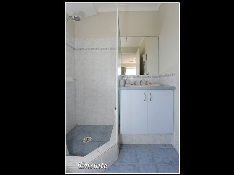 23 Jean Pierre Drive, Port Kennedy WA 6172