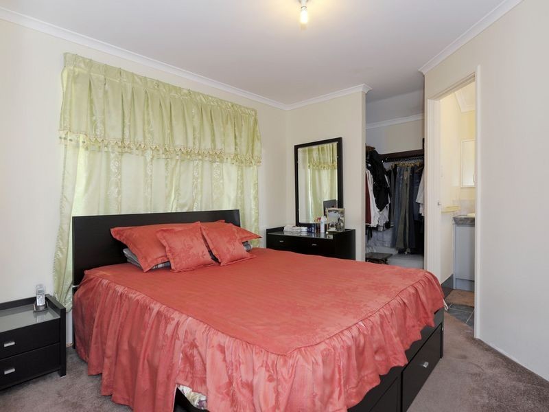 67 Fairview Drive, Waikiki WA 6169