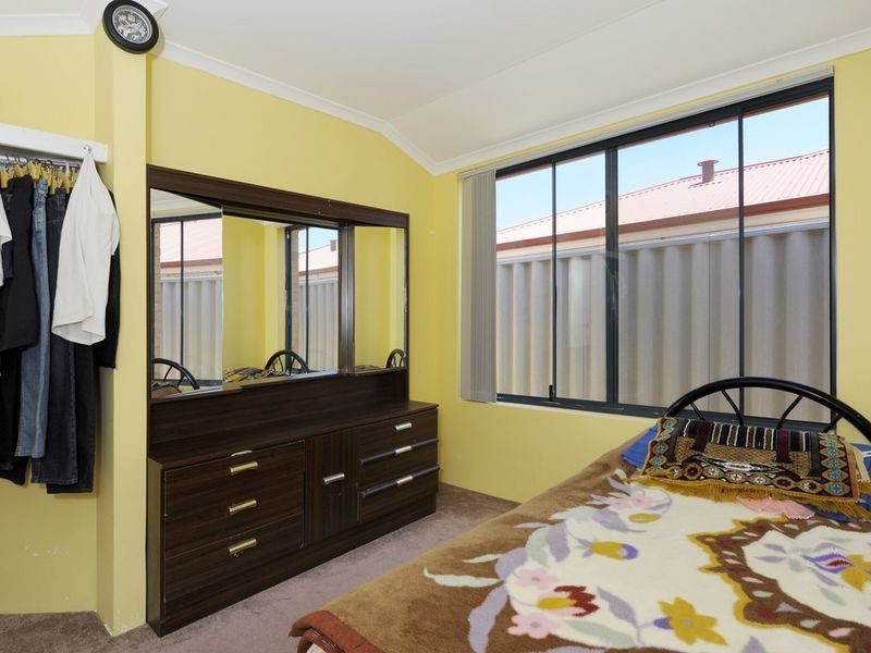 67 Fairview Drive, Waikiki WA 6169