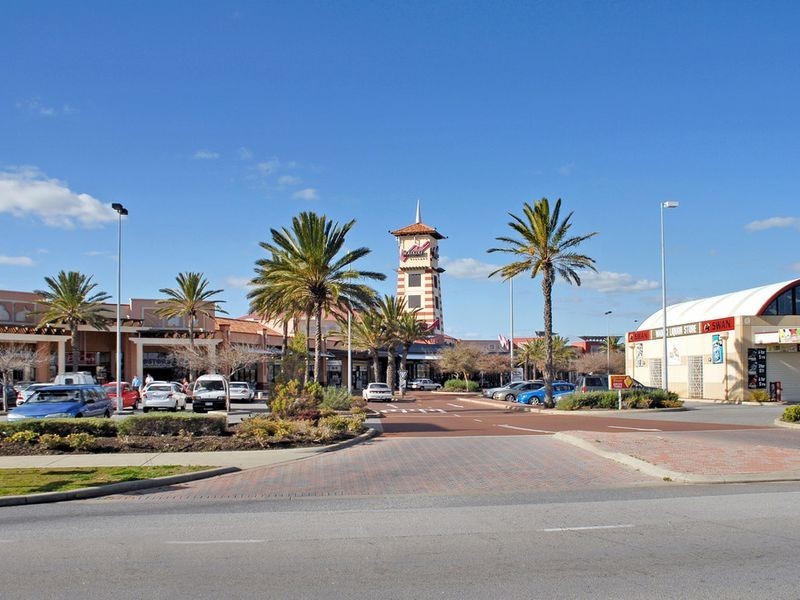 67 Fairview Drive, Waikiki WA 6169