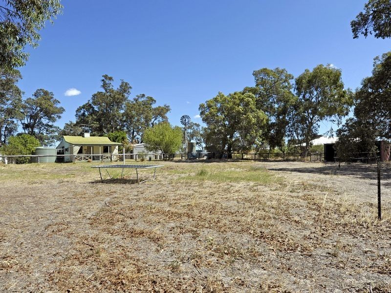 45 Watkins Road, Mundijong WA 6123
