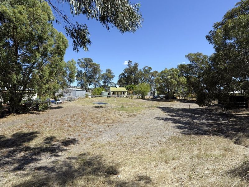 45 Watkins Road, Mundijong WA 6123