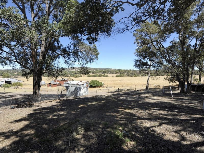 45 Watkins Road, Mundijong WA 6123