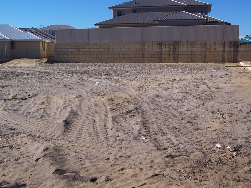 8 Valley Way, Baldivis WA 6171