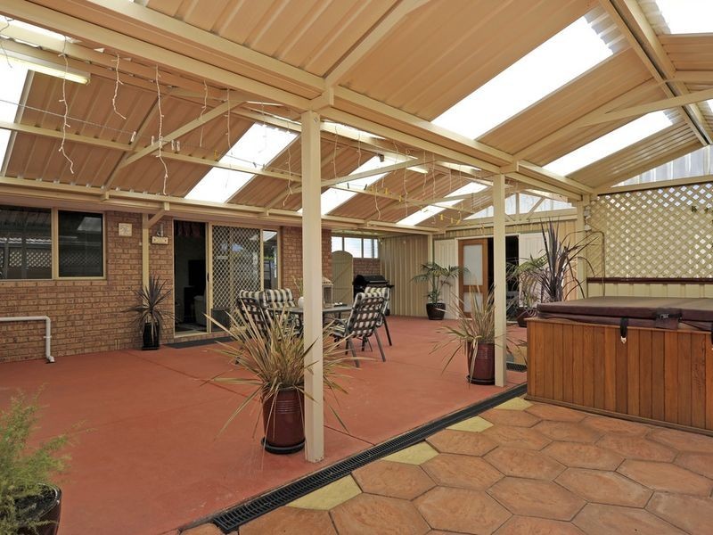 3 Florida Road, Safety Bay WA 6169