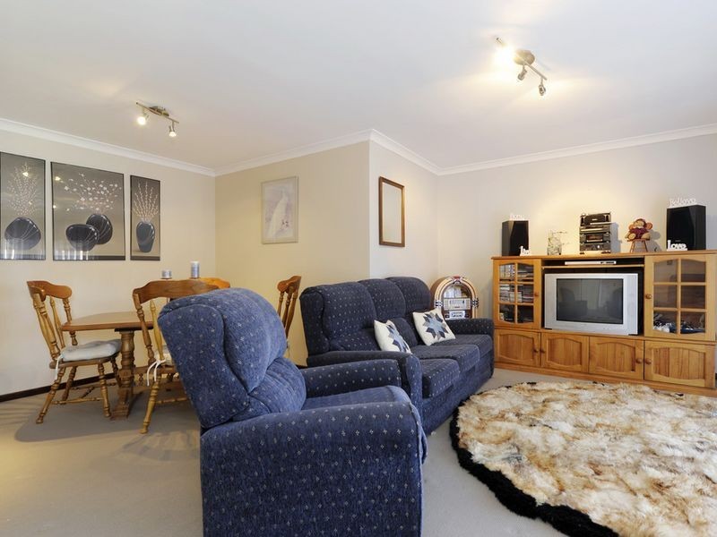 3 Florida Road, Safety Bay WA 6169