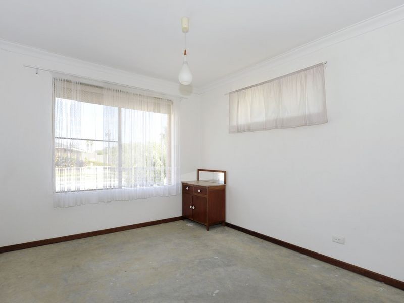 141 Fendam Street, Warnbro WA 6169