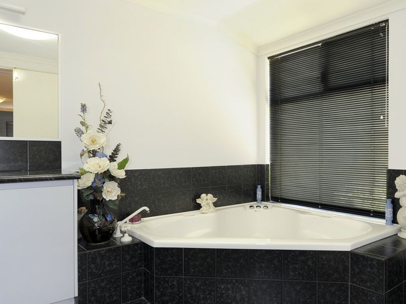 107 Huxtable Terrace, Baldivis WA 6171