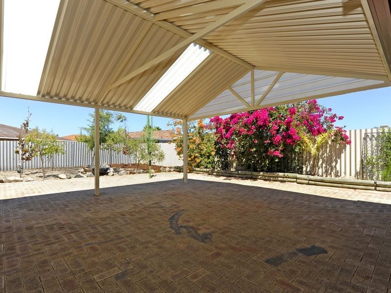 22 Monkton Way, Warnbro WA 6169