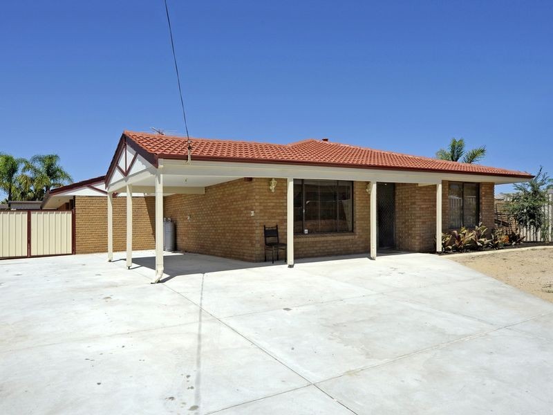 22 Monkton Way, Warnbro WA 6169