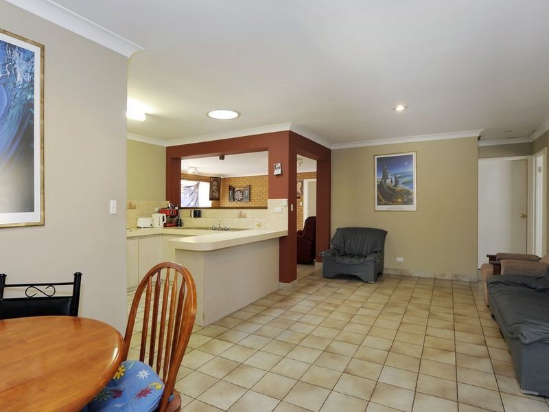 22 Monkton Way, Warnbro WA 6169