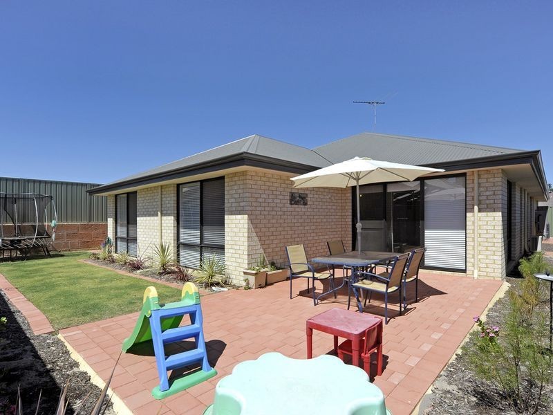7 Zenith Turn, Baldivis WA 6171