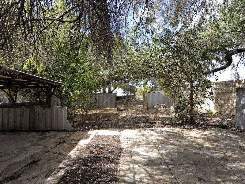 76 Lewington Street, Rockingham WA 6168