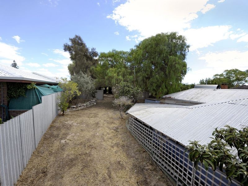 76 Lewington Street, Rockingham WA 6168