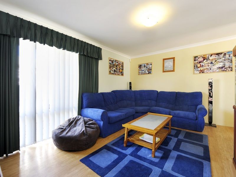 15 Bayonne Gardens, Port Kennedy WA 6172