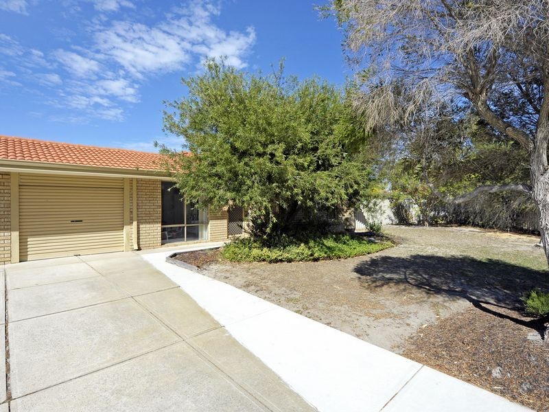 17B Trinity Court, Safety Bay WA 6169