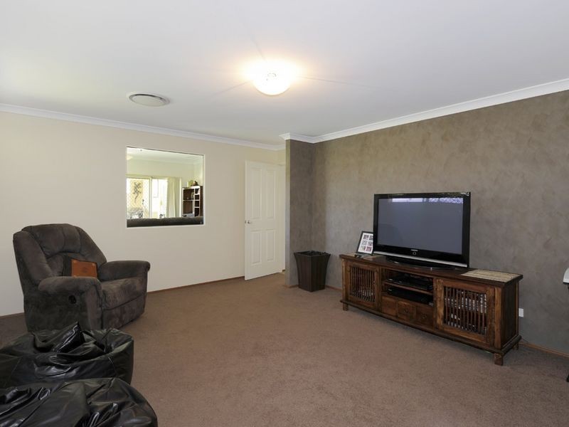 5 Celtic Crescent, Shoalwater WA 6169