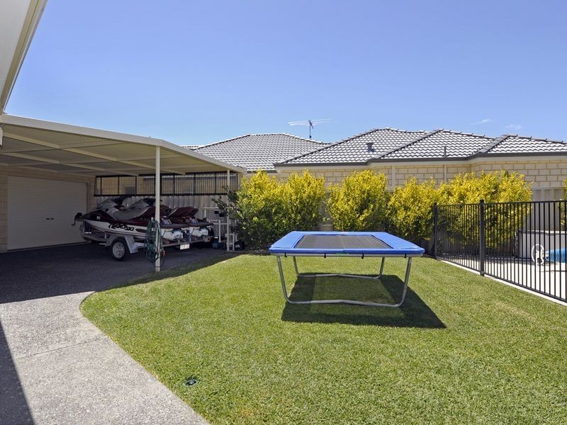 5 Celtic Crescent, Shoalwater WA 6169