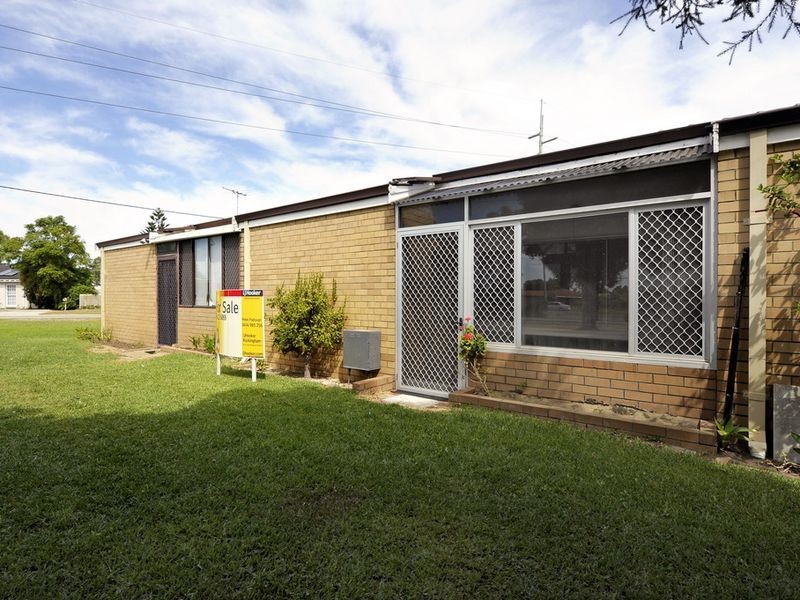 4/5 Read Street, Rockingham WA 6168