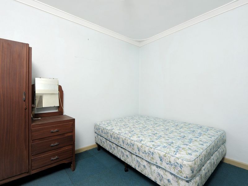 4/5 Read Street, Rockingham WA 6168