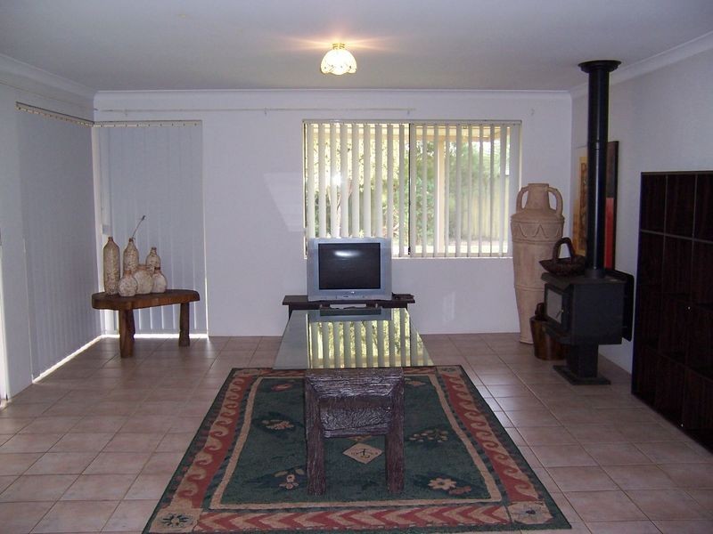 3 Pebble Beach Cove, Waikiki WA 6169