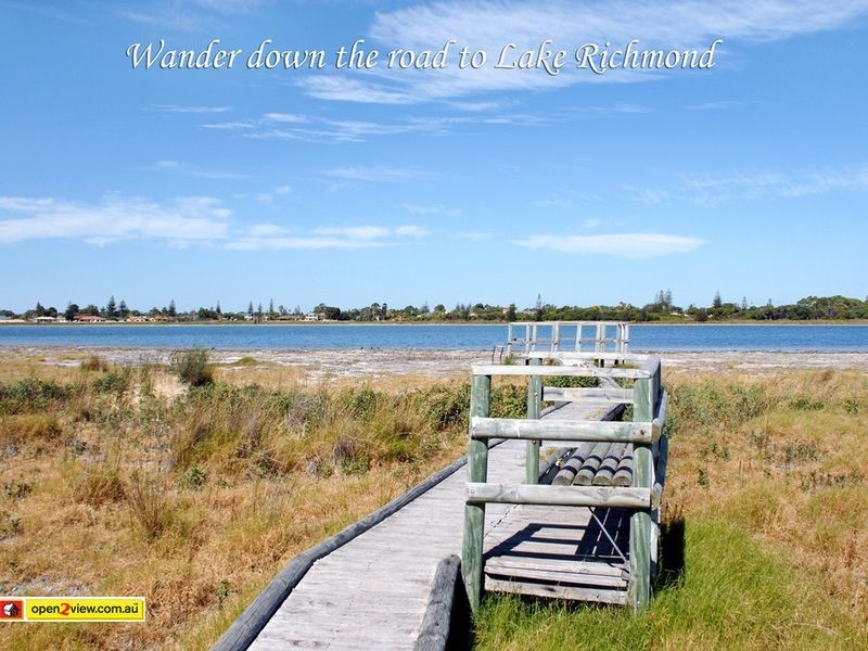 44 Lake Street, Rockingham WA 6168