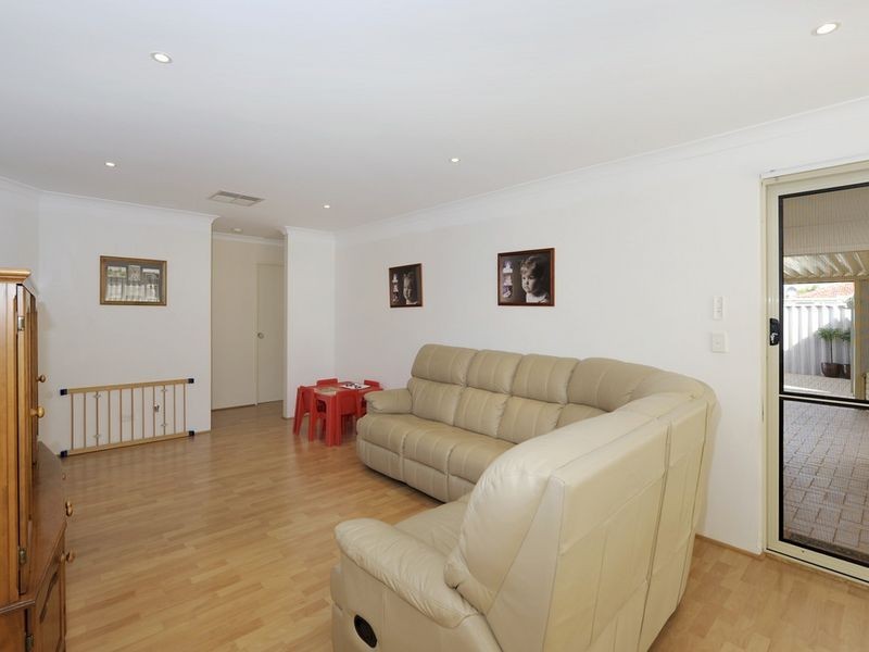14 Nunton Place, Port Kennedy WA 6172