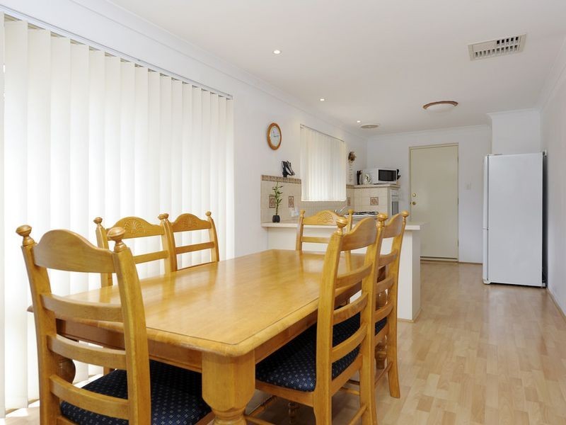 14 Nunton Place, Port Kennedy WA 6172