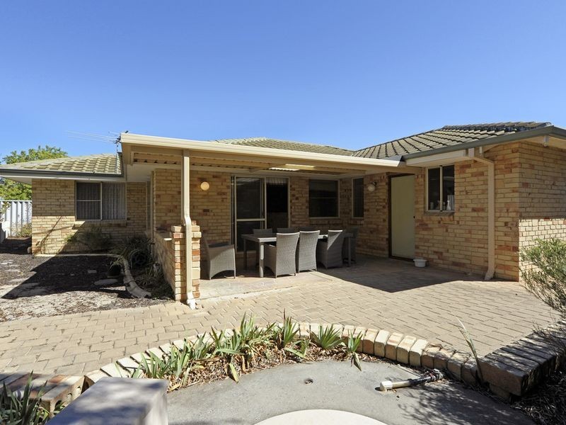 2/39 Coventry Road, Shoalwater WA 6169