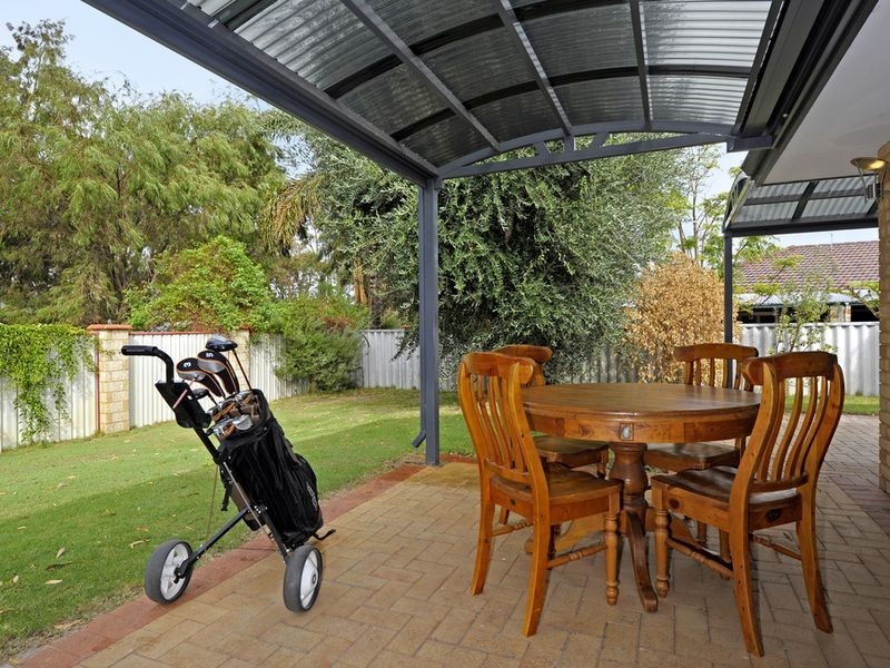 26 Rothesay Court, Cooloongup WA 6168
