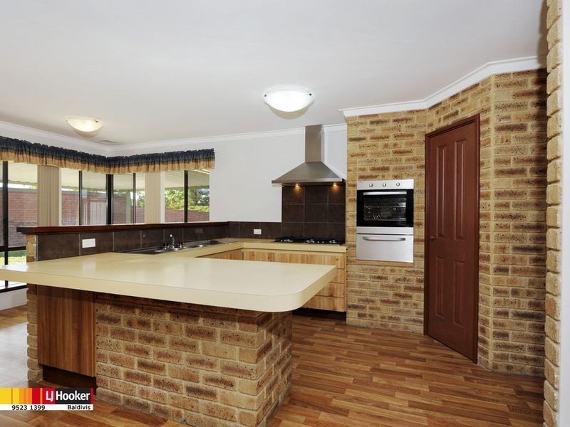 33 Park Drive, Cooloongup WA 6168