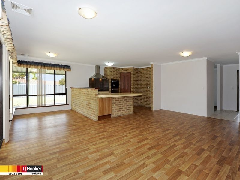 33 Park Drive, Cooloongup WA 6168
