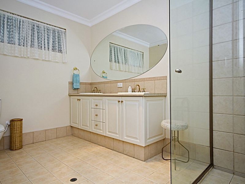 24 Bate Road, Serpentine WA 6125