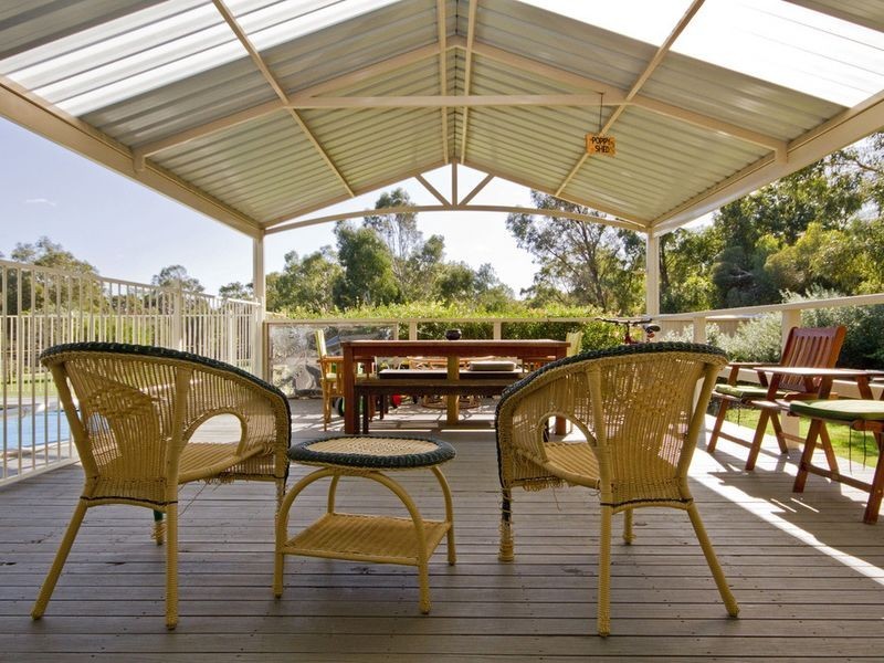 24 Bate Road, Serpentine WA 6125