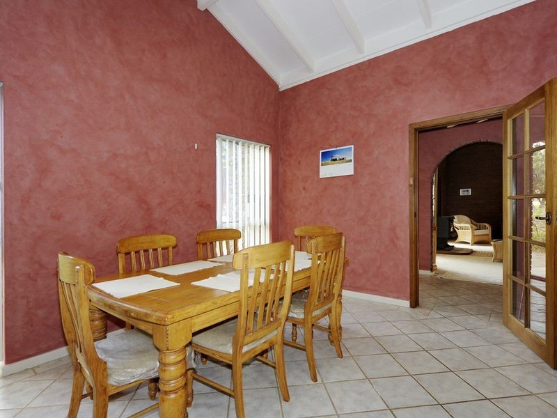 7 Benton Way, Safety Bay WA 6169