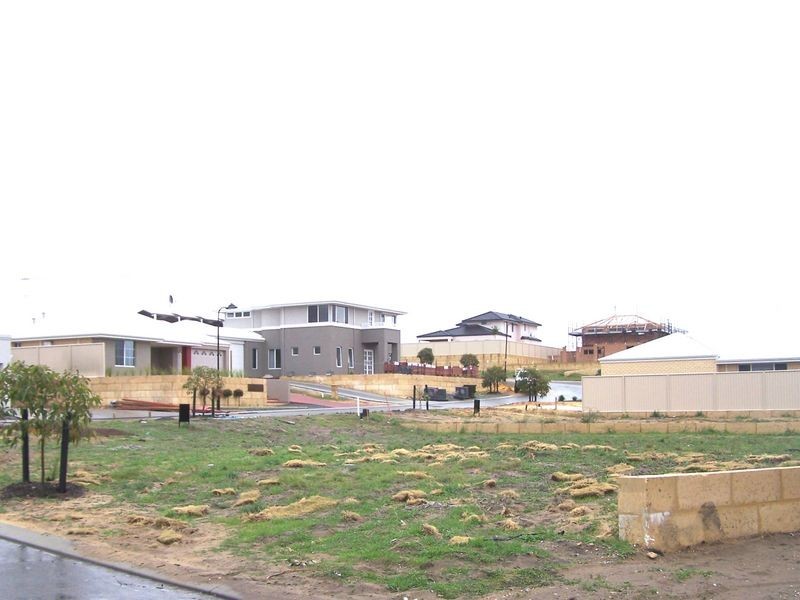 4 Carrow Bend, Baldivis WA 6171