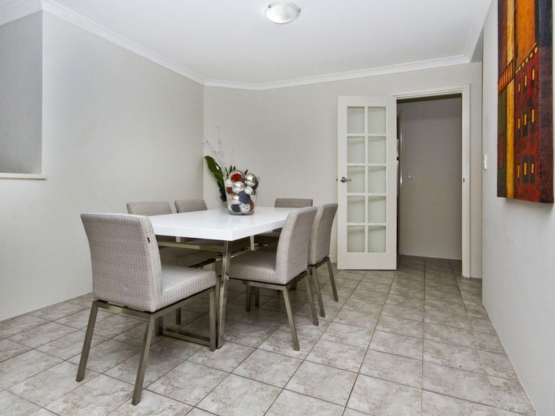 3 Bolton Avenue, Secret Harbour WA 6173