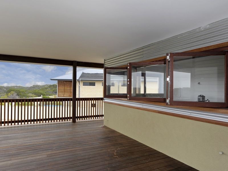 41 Greeson Parkway, Secret Harbour WA 6173