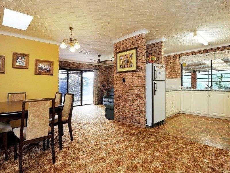 22 Hennessy Way, Rockingham WA 6168