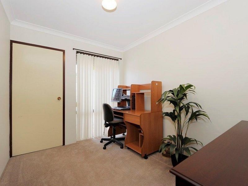22 Hennessy Way, Rockingham WA 6168
