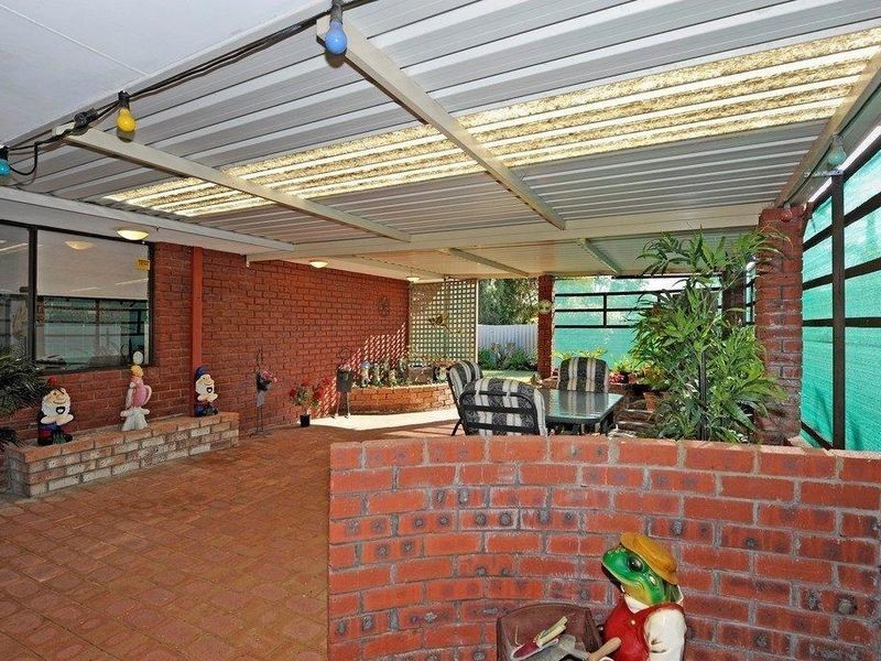 22 Hennessy Way, Rockingham WA 6168
