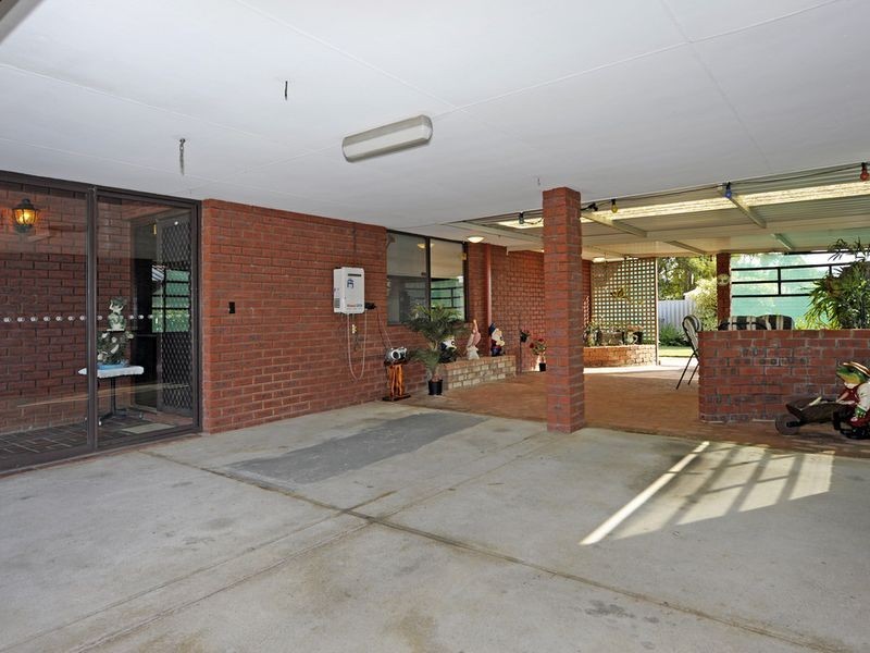 22 Hennessy Way, Rockingham WA 6168