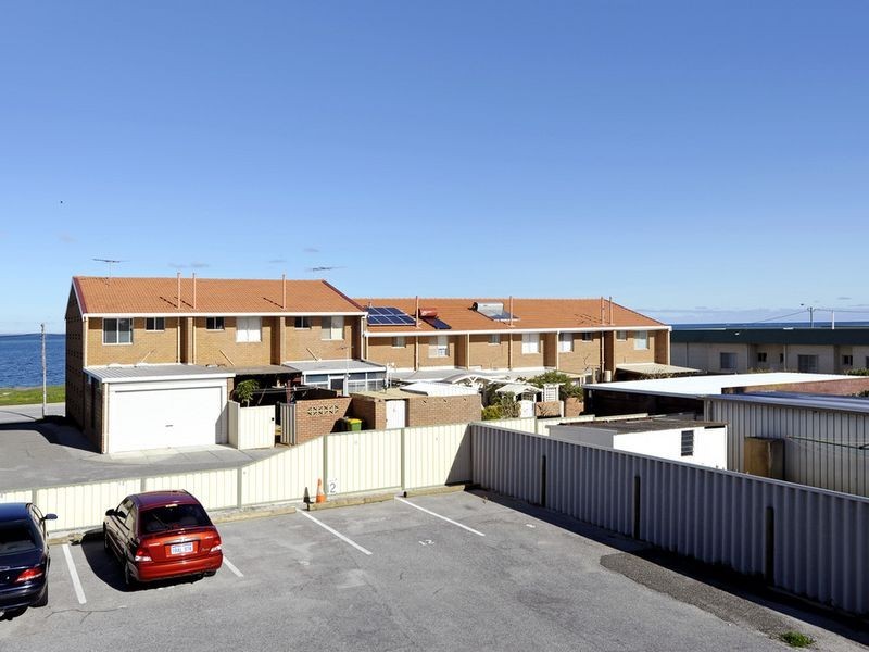 12/186 Arcadia Drive, Safety Bay WA 6169