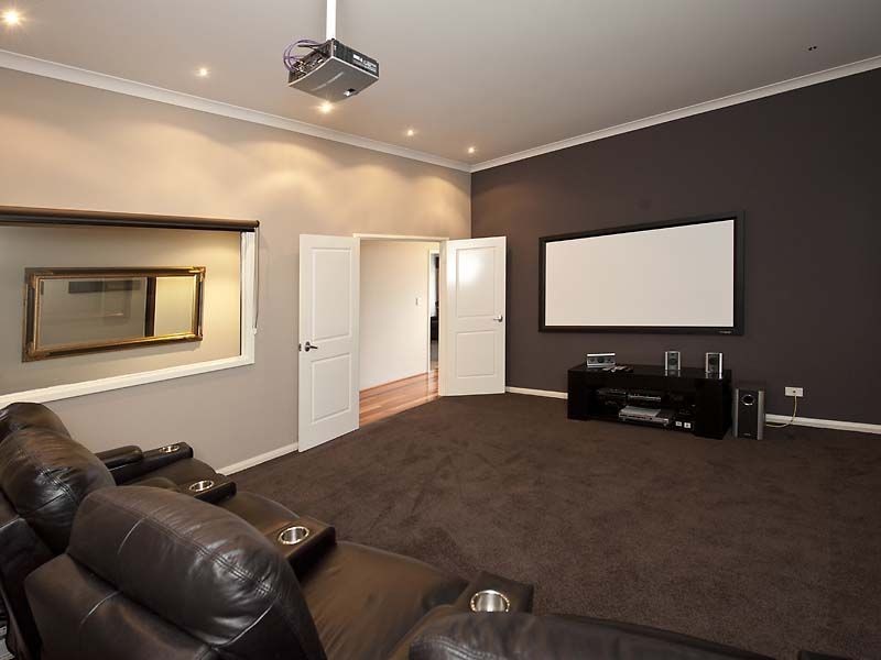 13 Taiof Close, Secret Harbour WA 6173