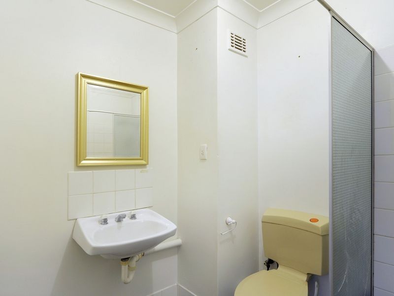 23/13 Merope Close, Rockingham WA 6168