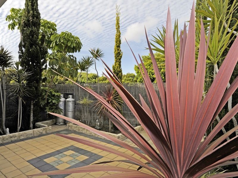 23/13 Merope Close, Rockingham WA 6168