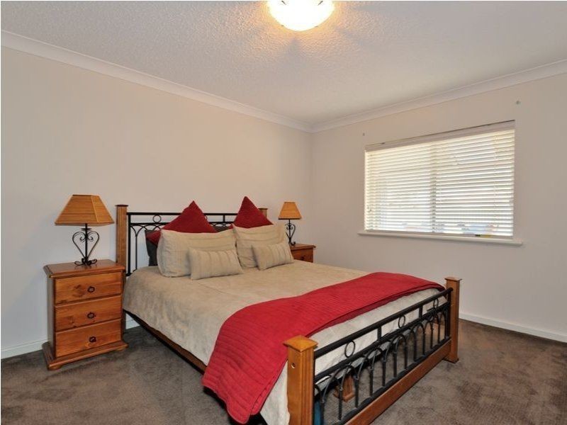 3 Seabrooke Avenue, Rockingham WA 6168